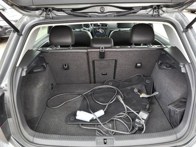 2018 VOLKSWAGEN E-GOLF COMFORTLINE