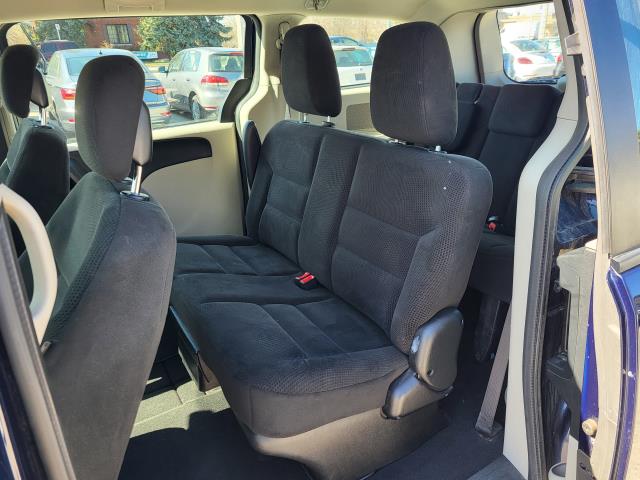 2015 DODGE GRAND CARAVAN SE