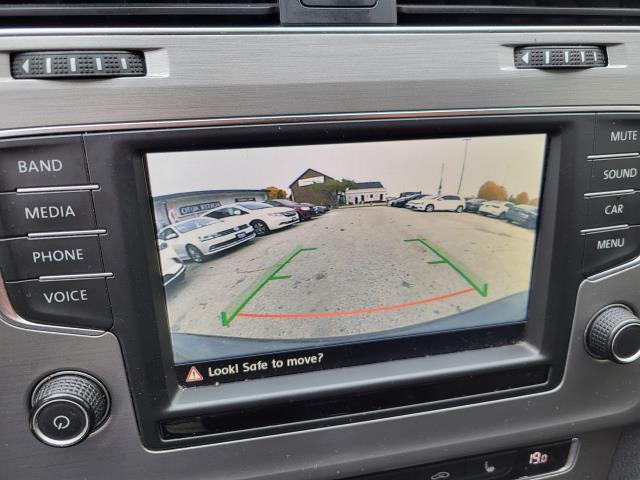 2017 VOLKSWAGEN GOLF COMFORTLINE