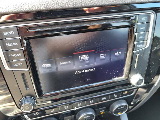 2017 VOLKSWAGEN JETTA HIGHLINE