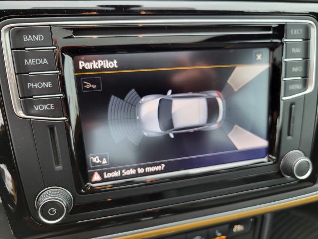 2017 VOLKSWAGEN BEETLE 1.8T DUNE