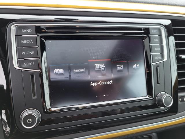 2017 VOLKSWAGEN BEETLE 1.8T DUNE