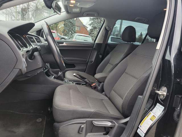 2018 VOLKSWAGEN GOLF TRENDLINE