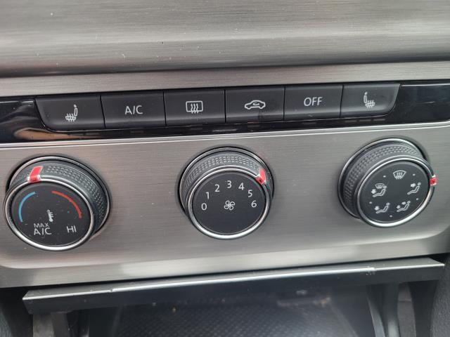 2016 VOLKSWAGEN GOLF TRENDLINE