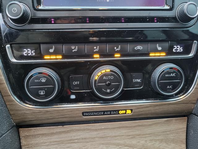 2016 VOLKSWAGEN PASSAT HIGHLINE