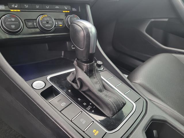 2020 VOLKSWAGEN JETTA RLINE