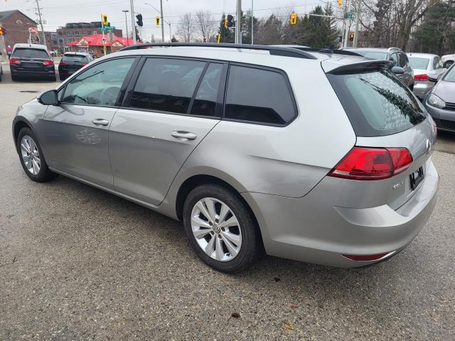 2017 VOLKSWAGEN GOLF SPORTWAGEN TRENDLINE