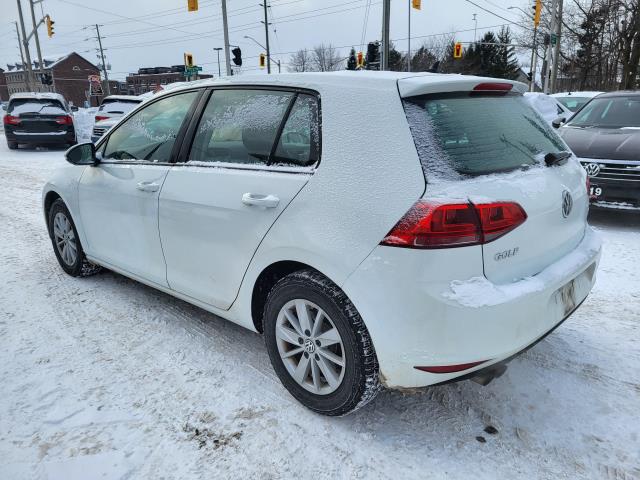 2016 VOLKSWAGEN GOLF TRENDLINE