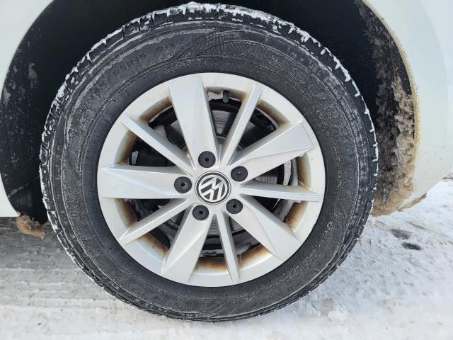 2016 VOLKSWAGEN GOLF TRENDLINE