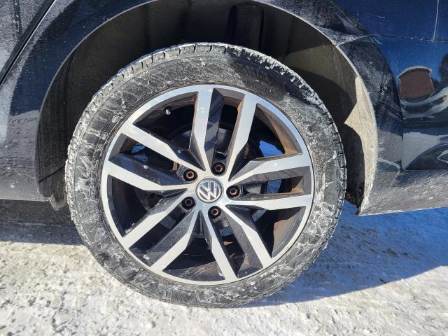 2016 VOLKSWAGEN GOLF COMFORTLINE