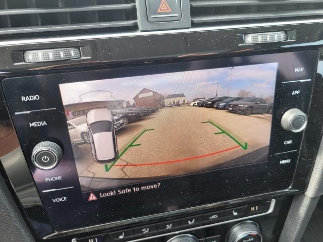 2018 VOLKSWAGEN GOLF HIGHLINE