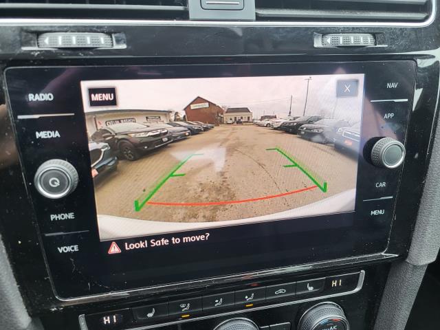 2018 Volkswagen Golf Highline