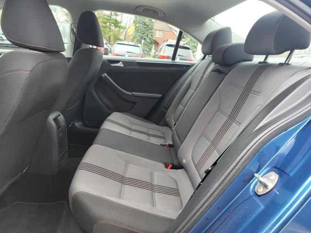 2017 Volkswagen Jetta Wolfsburg