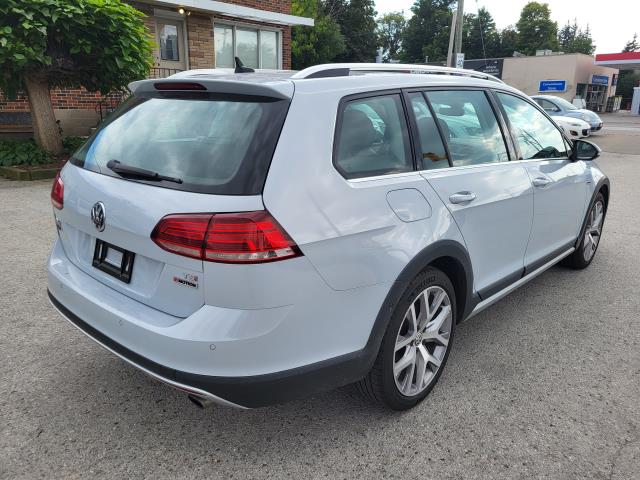 2018 Volkswagen Golf Alltrack