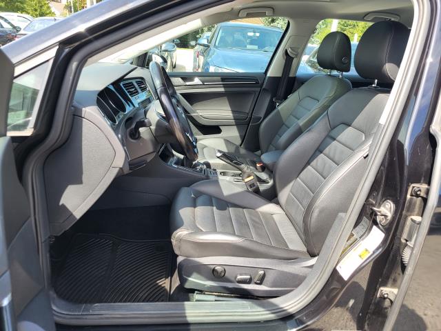 2017 Volkswagen Golf Highline