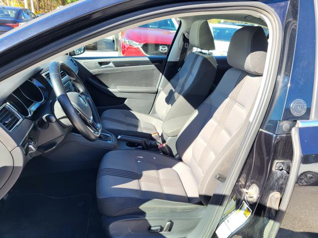 2017 Volkswagen Jetta Wolfsburg