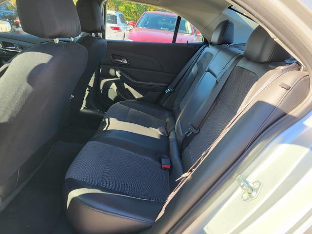 2015 Chevrolet Malibu 1lt